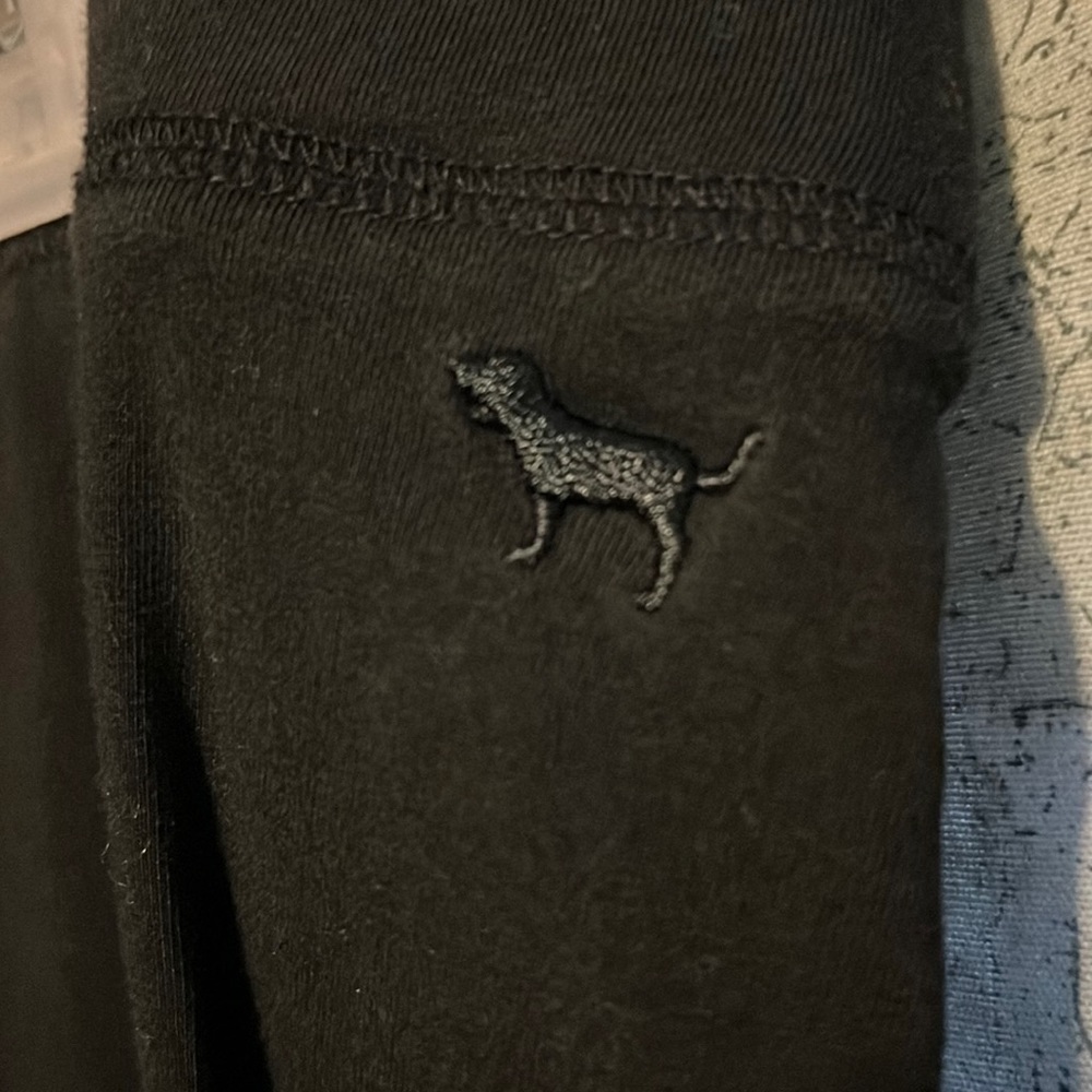 Victoria Secret black leggings - Picture 2 of 3